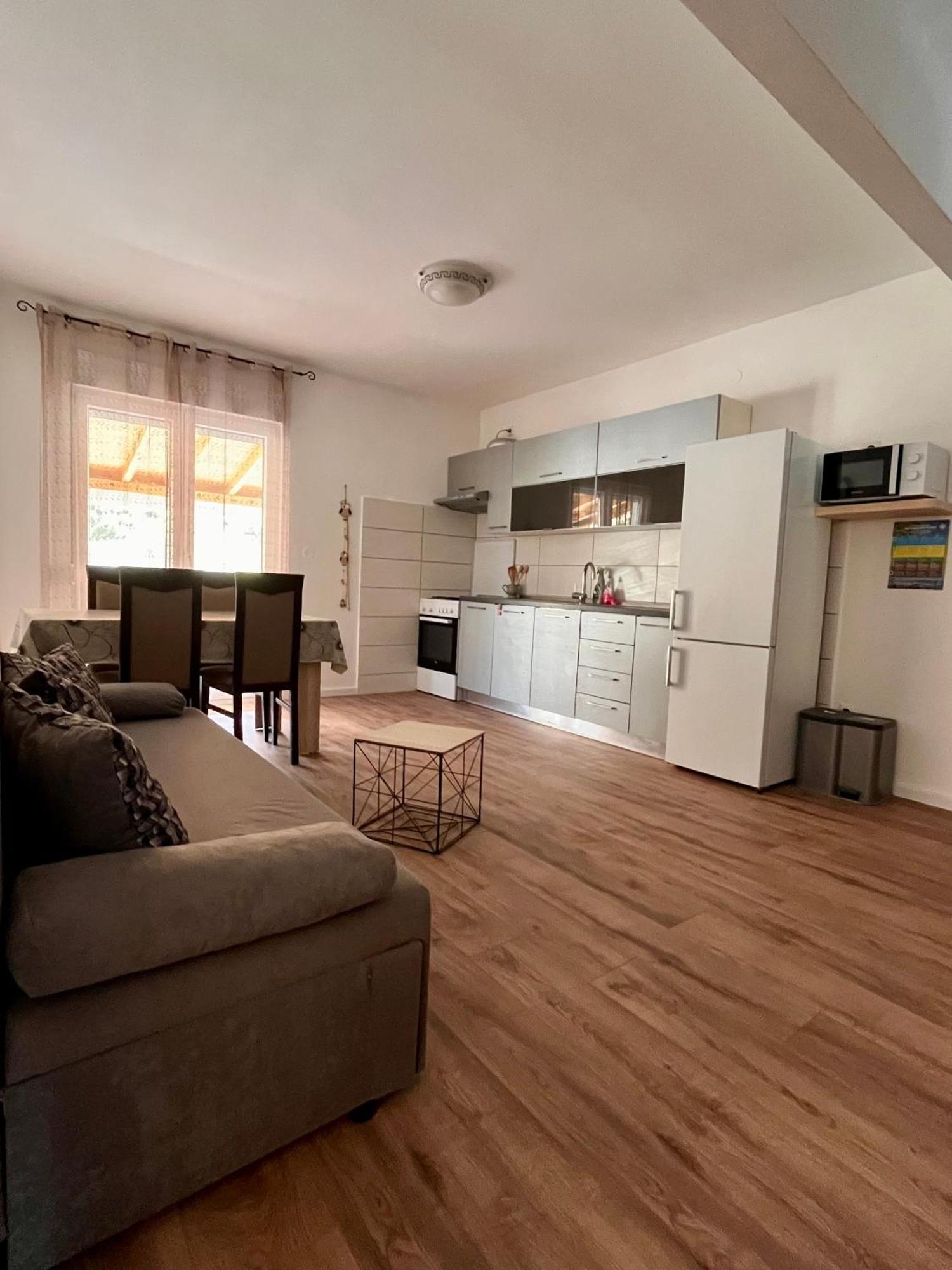 Apartments Jaska Supetarska Draga Zewnętrze zdjęcie